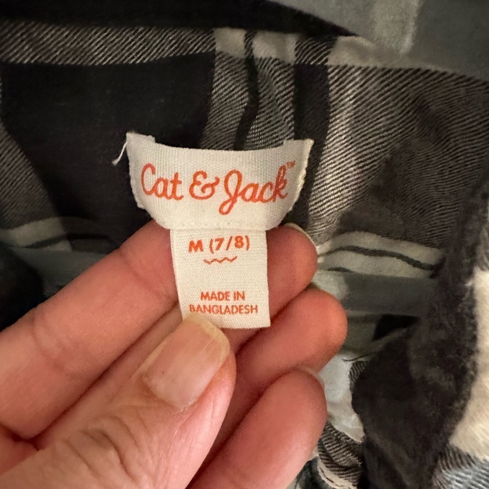 Cat & Jack Boys Flannel - Picture 2 of 3